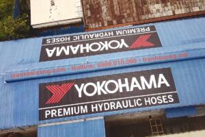 sơn vẽ logo trên mái tôn công ty yokohama